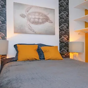 L'océan, T2 Hypercentre Chic Et Cosy, Wifi Par Sovalfi Saint-Etienne (Loire)